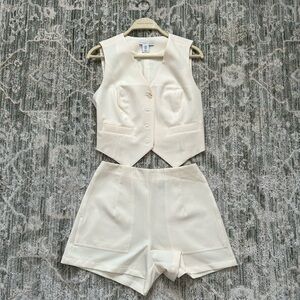 Sincerely Jules Vest Set